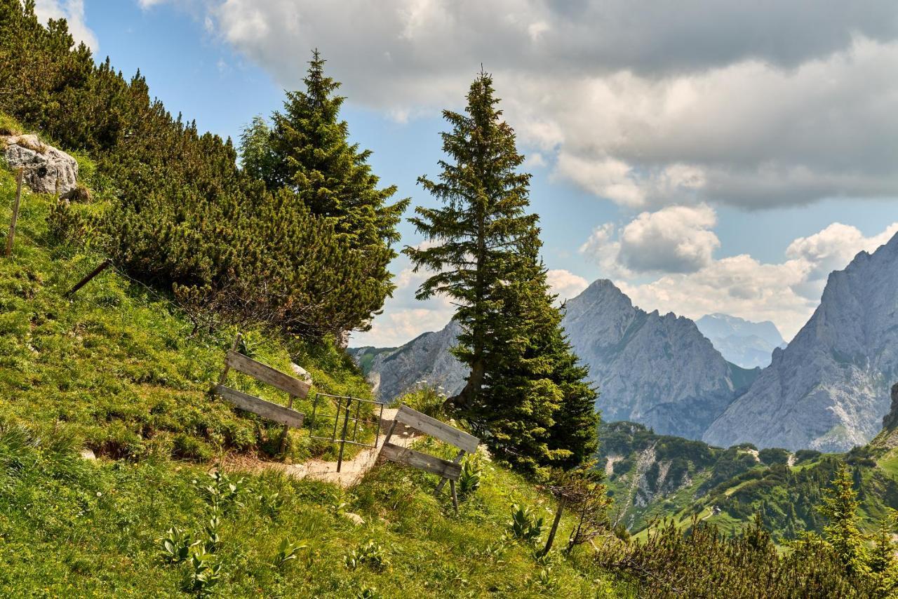 Apartmán Gaestehaus Woetzer Und Landhaus Stocka Grän Exteriér fotografie