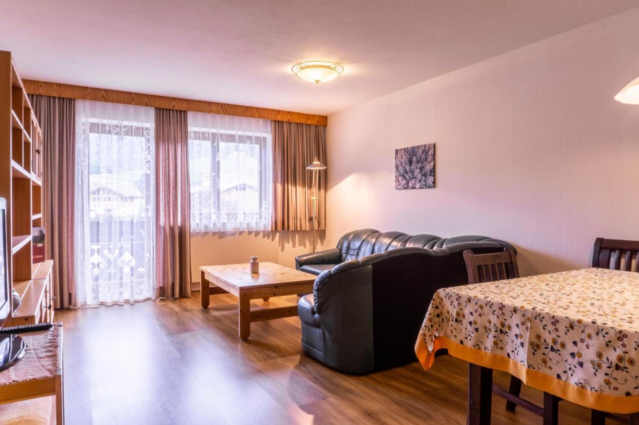 Apartmán Gaestehaus Woetzer Und Landhaus Stocka Grän Exteriér fotografie