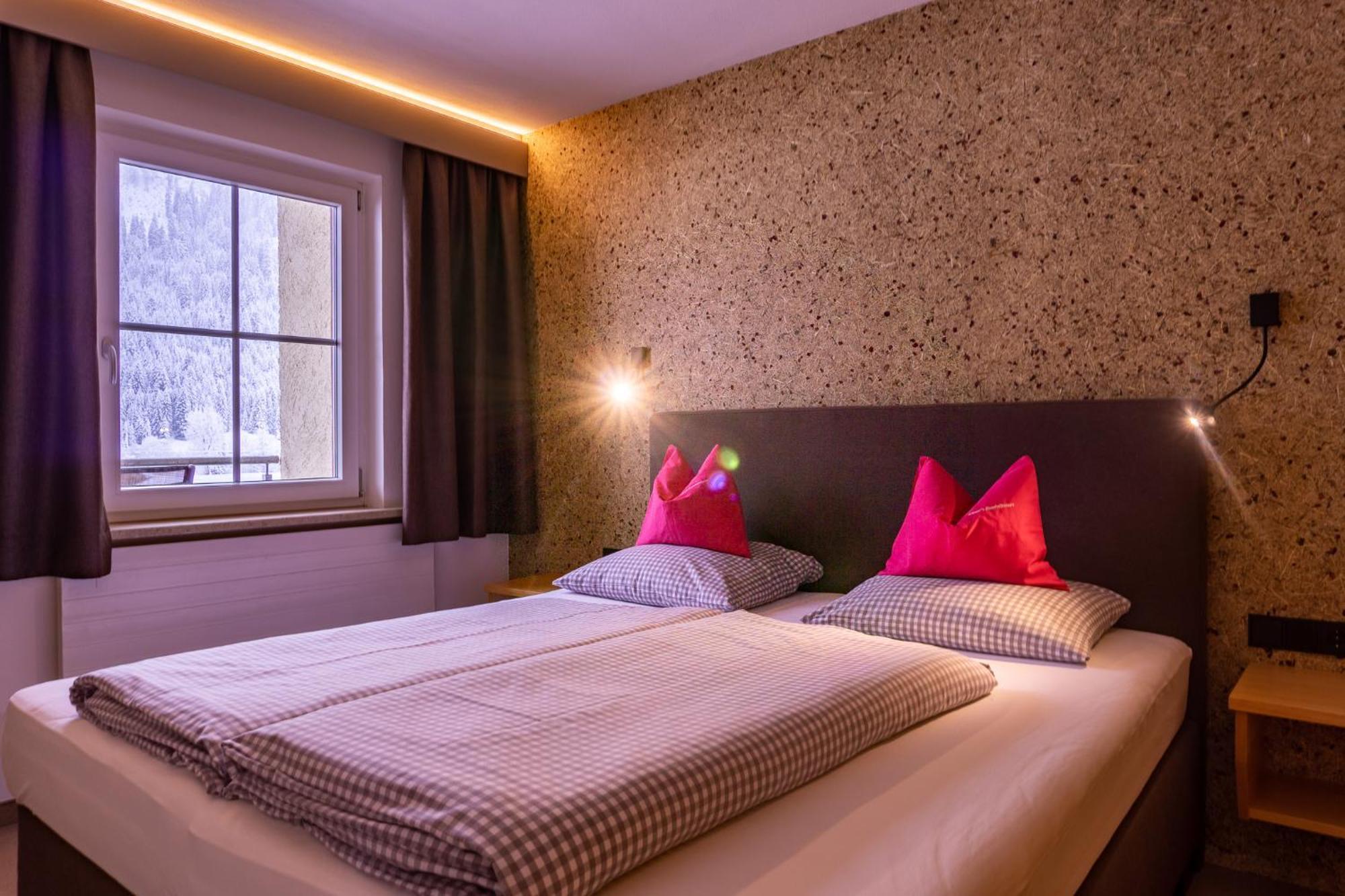 Apartmán Gaestehaus Woetzer Und Landhaus Stocka Grän Exteriér fotografie
